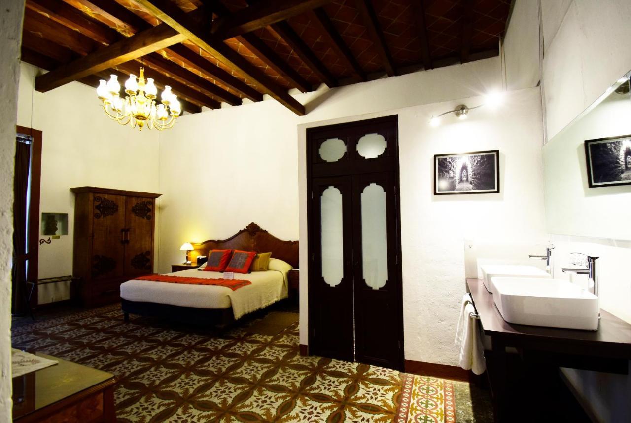 Quinta Alhondiga Galindo Hotel Boutique チョルーラ エクステリア 写真